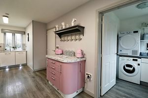 Kitchen & Utility Room- click for photo gallery